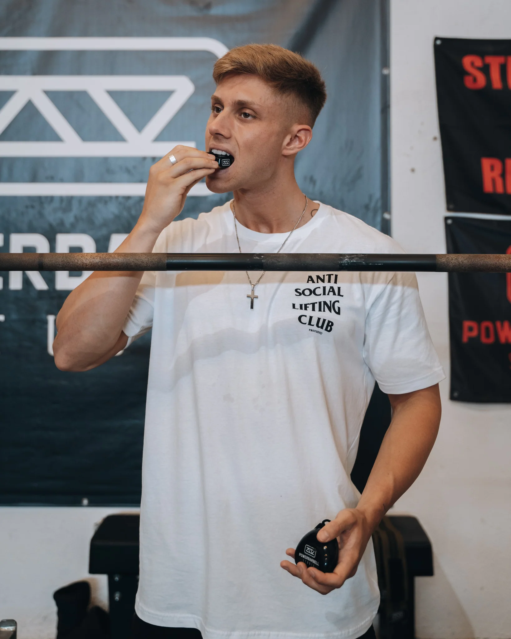 BUCAL DE FUERZA - NEGRO - Image 7