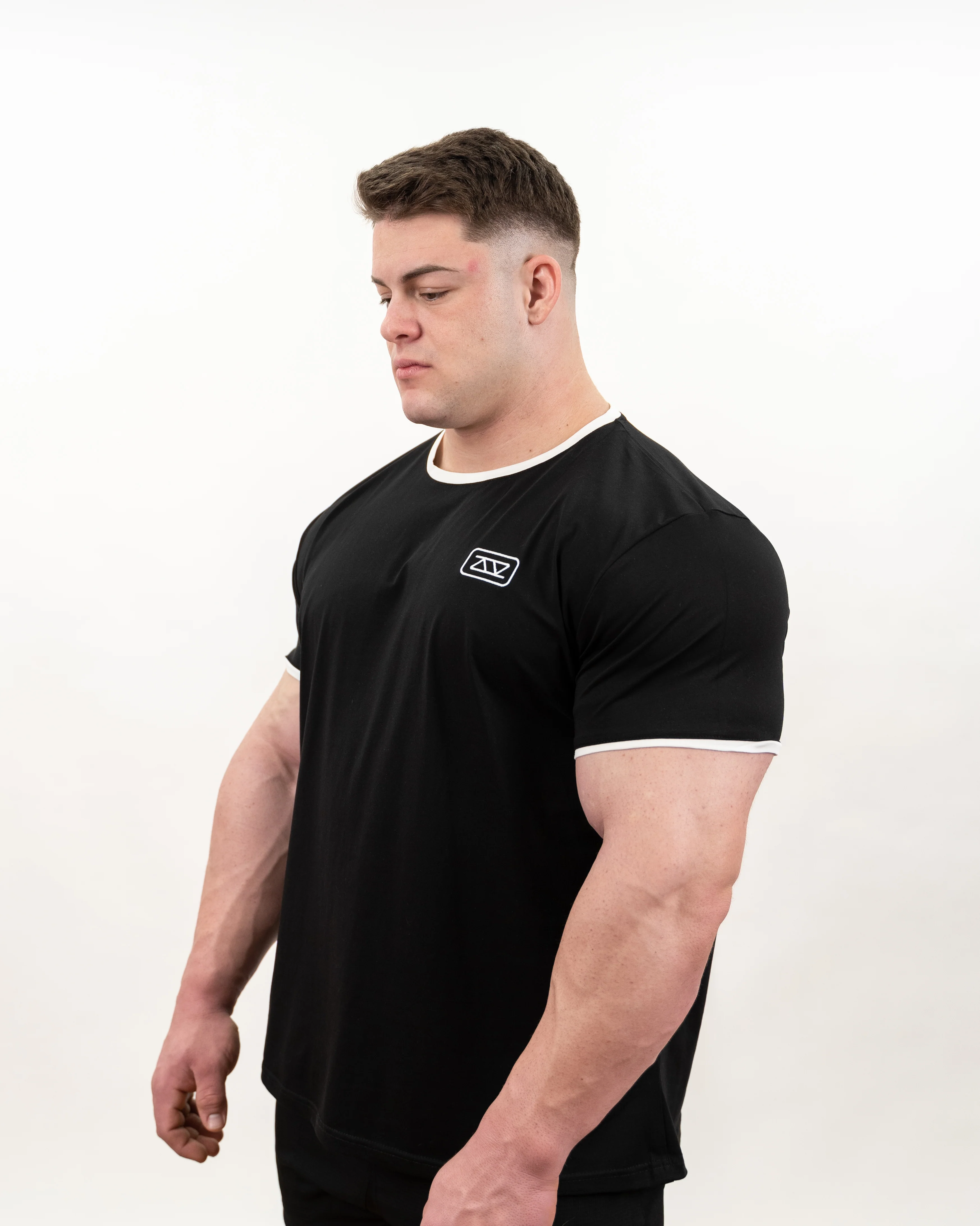 CAMISETA BÁSICA PBS - NEGRO - Image 6