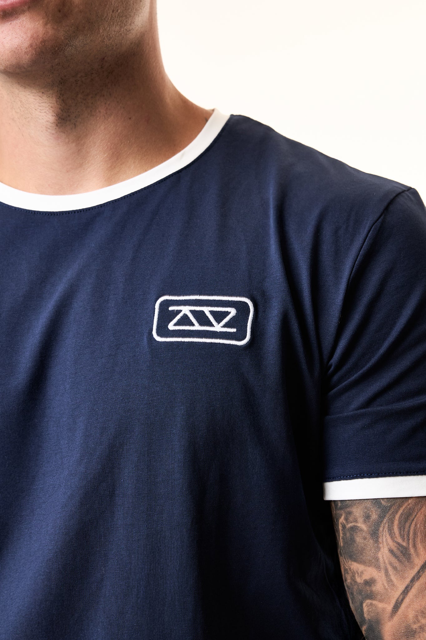 CAMISETA BÁSICA PBS - AZUL MARINO - Image 5