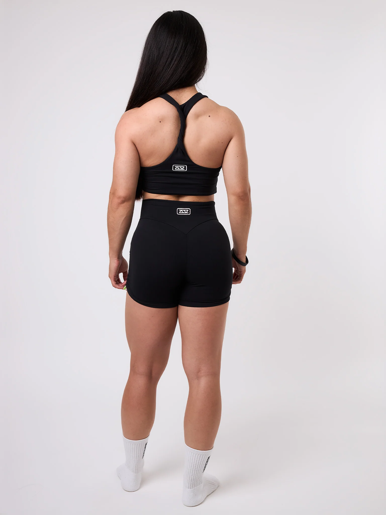 TOP TÉCNICO ENTRENAMIENTO - NEGRO - Image 4